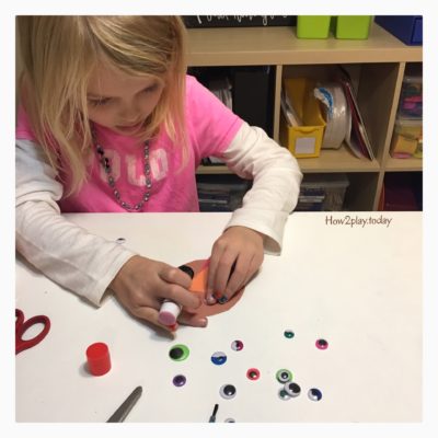 Making turkey plates for Thanksgiving @how2playtoday