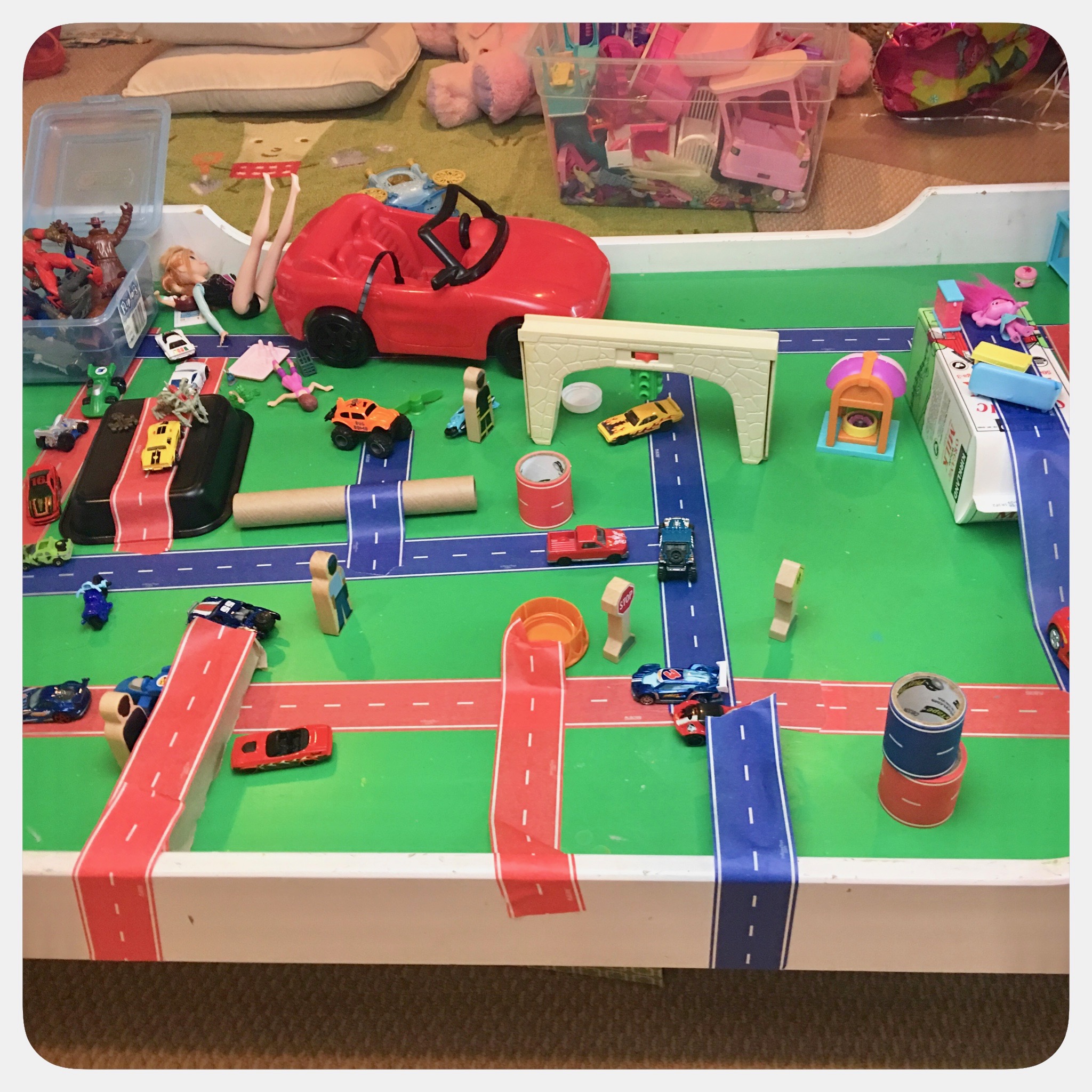 In Road Toys: great for letting kids express their our creativity and build a city exactly how they wish! This #playtape sticks but does not damage the surface at all and is super easy to pull off!