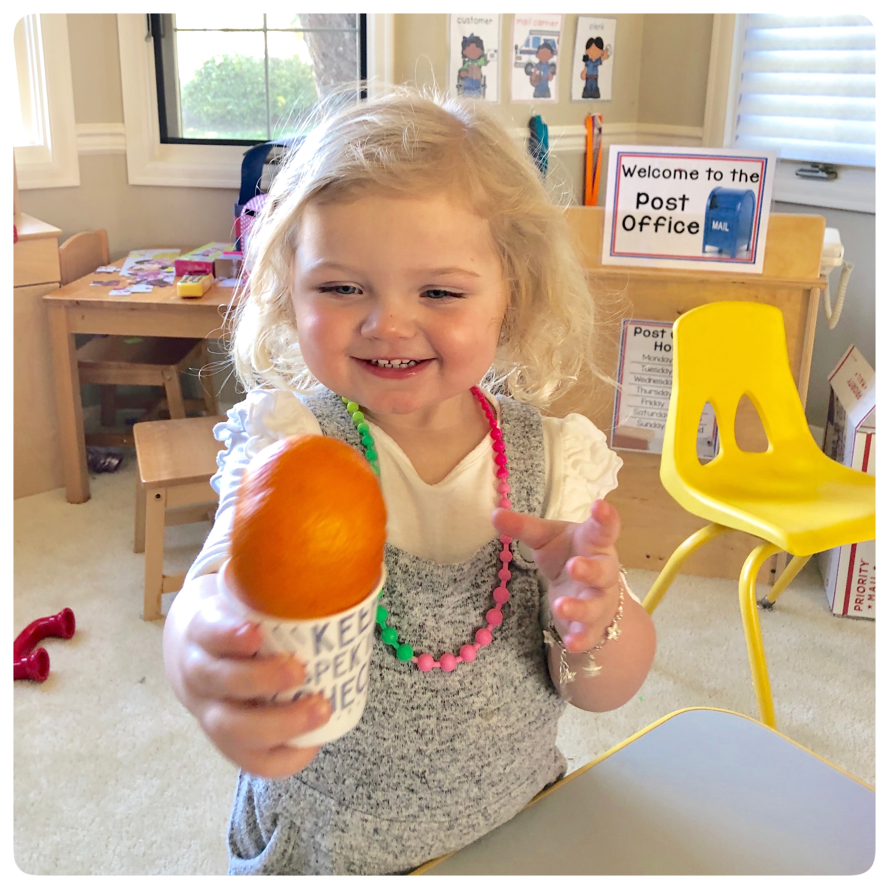 🍊Orange Juice kind of day🍊 .What better way to incorporate sensory play, learning life skills, and snack time than to create your very own Orange Juice! . Look how proud they are! 💞 Makes my heart happy how they care for each other