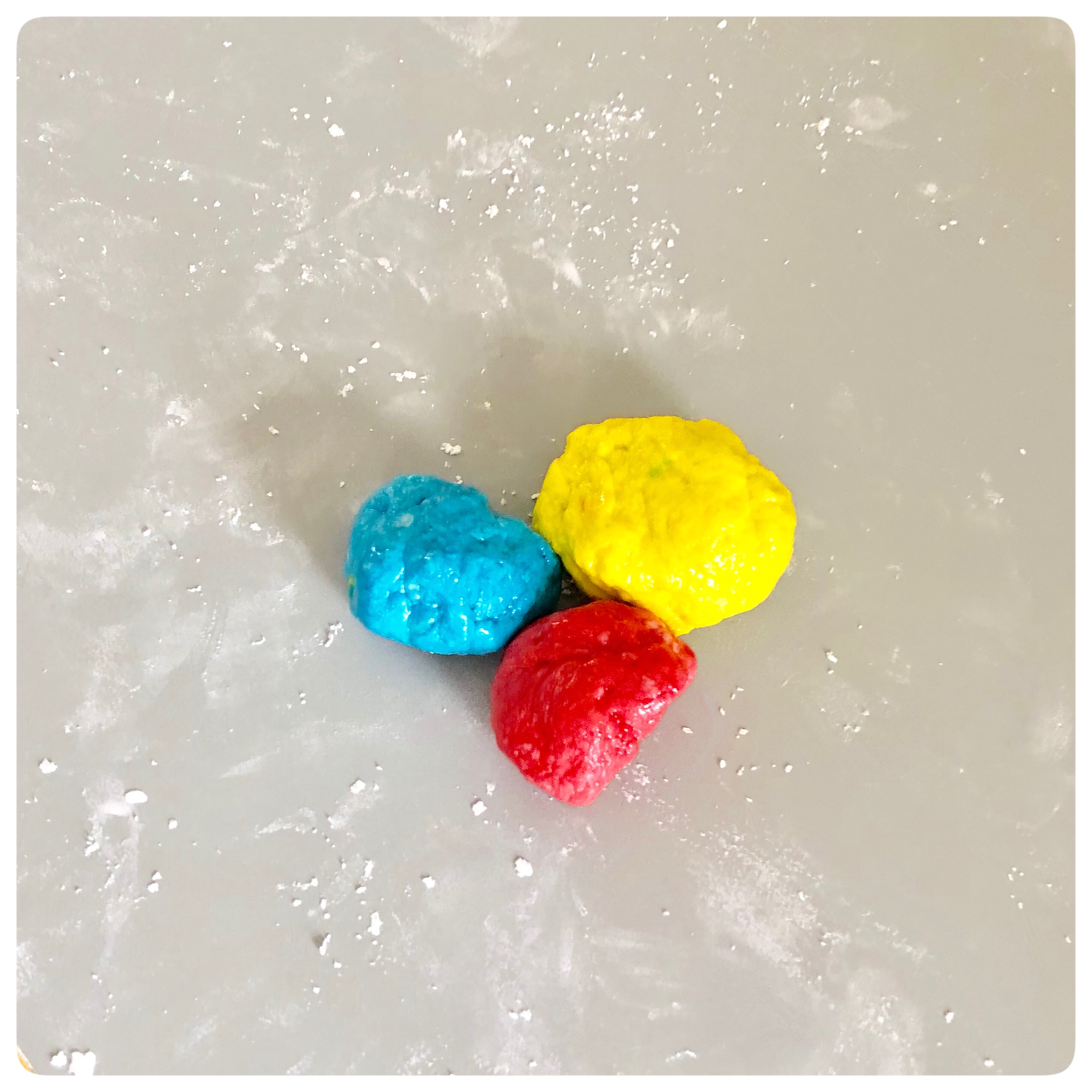 Edible Playdough: Creating interactive sensory activity to learn about Primary and Secondary colors