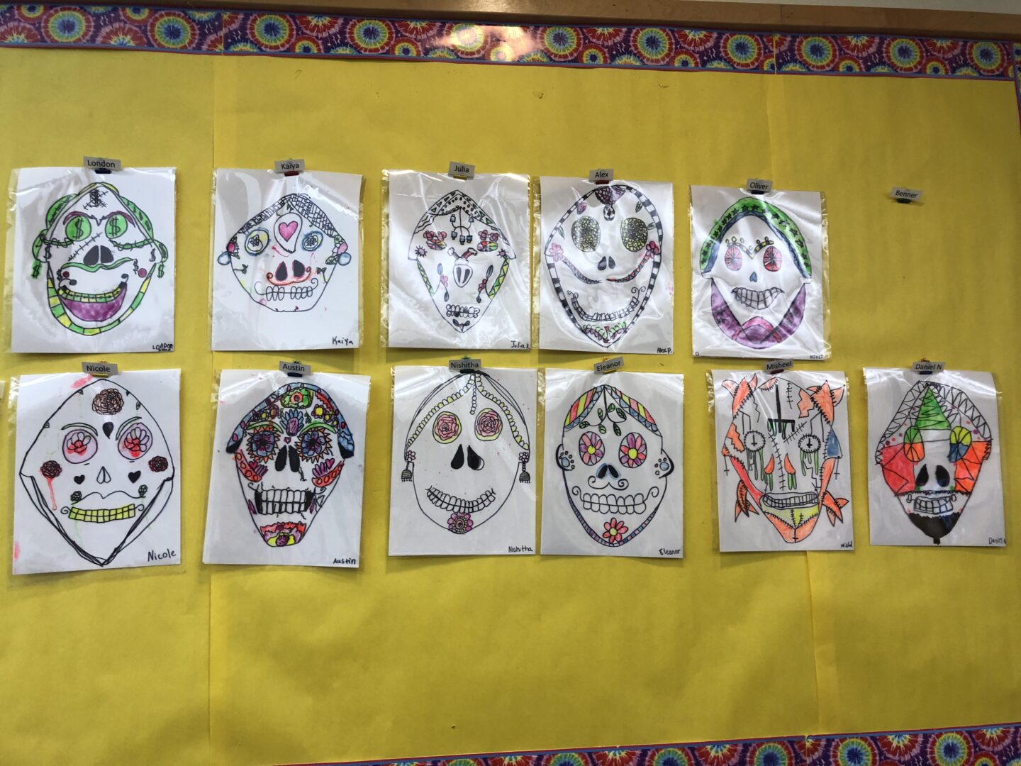 Frida Kahlo inspired Reserve Sugar Skulls created by students fro Grade 5.  Follow @How2playtoday for more exciting activites